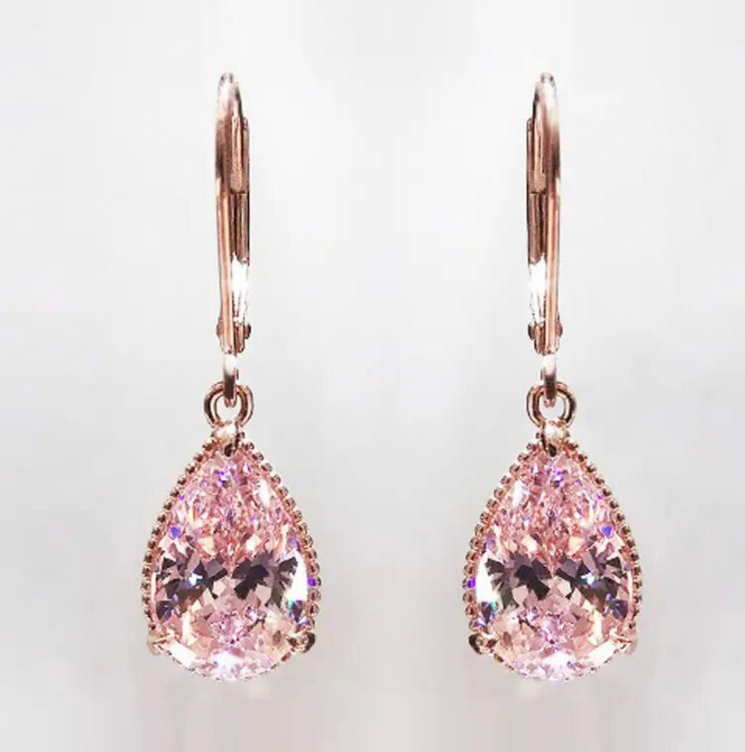 Rose gold Drop earrings
