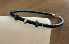 Load image into Gallery viewer, Black leather and silver