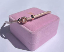 Load image into Gallery viewer, Pink leather and 925 silver bracelet