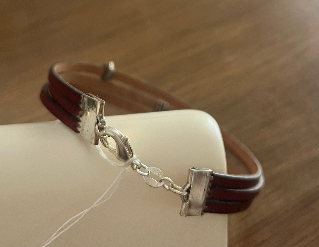 Brown leather bracelet