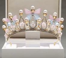 Load image into Gallery viewer, Girls butterfly Tiara