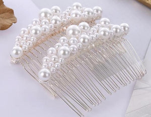 Pearl hair comb