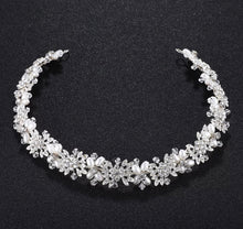 Load image into Gallery viewer, Silver and pearl tiara / hair piece